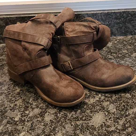 Crown Vintage Shoes - Brown mid calf boots Crown Vintage Shoes - Brown mid calf boots